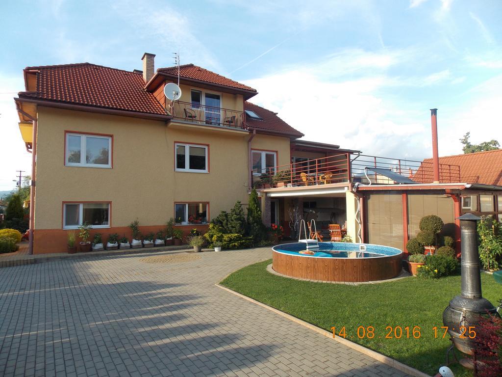 Apartman Jas Liptovský Mikuláš Екстериор снимка